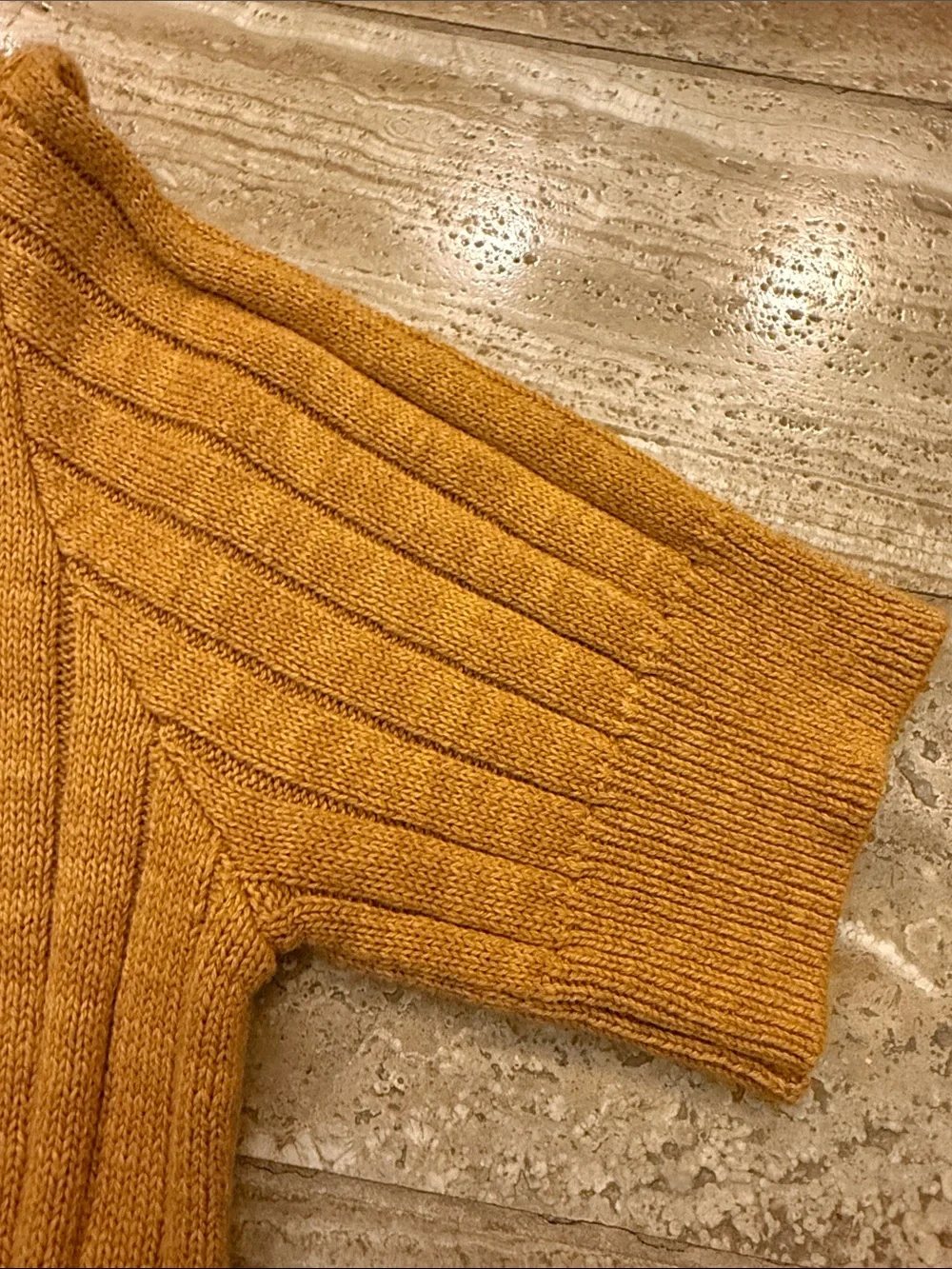 Evereve Ribbed Short-Sleeve Sweater Gold Mustard Medium